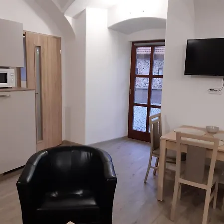 Martinuv Dvur Apartment *